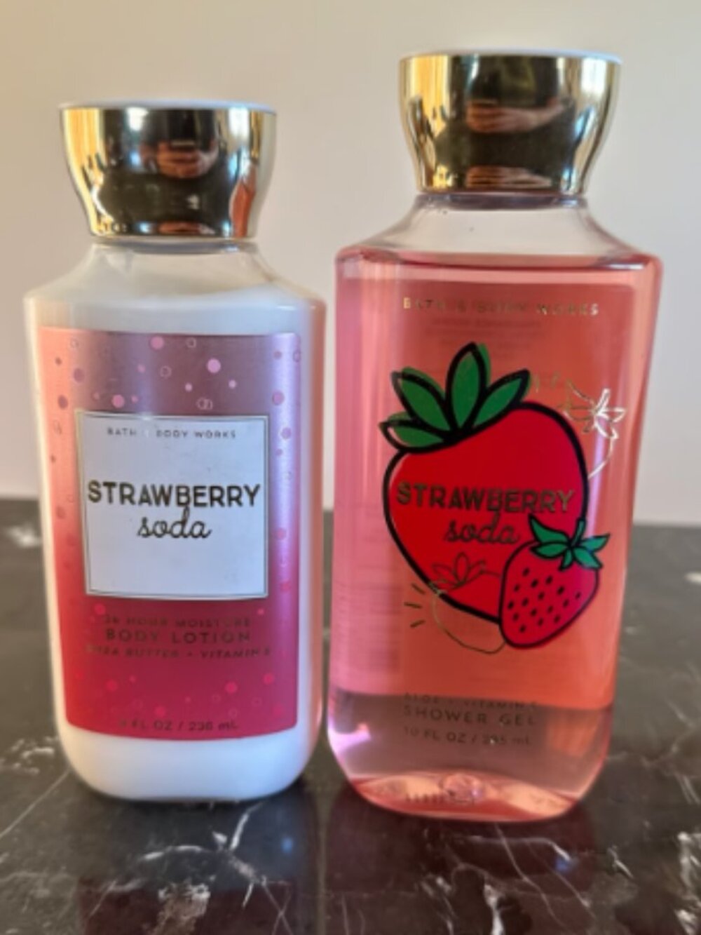 NEW STRAWBERRY SODA BUNDLE - BATH AND BODY WORKS